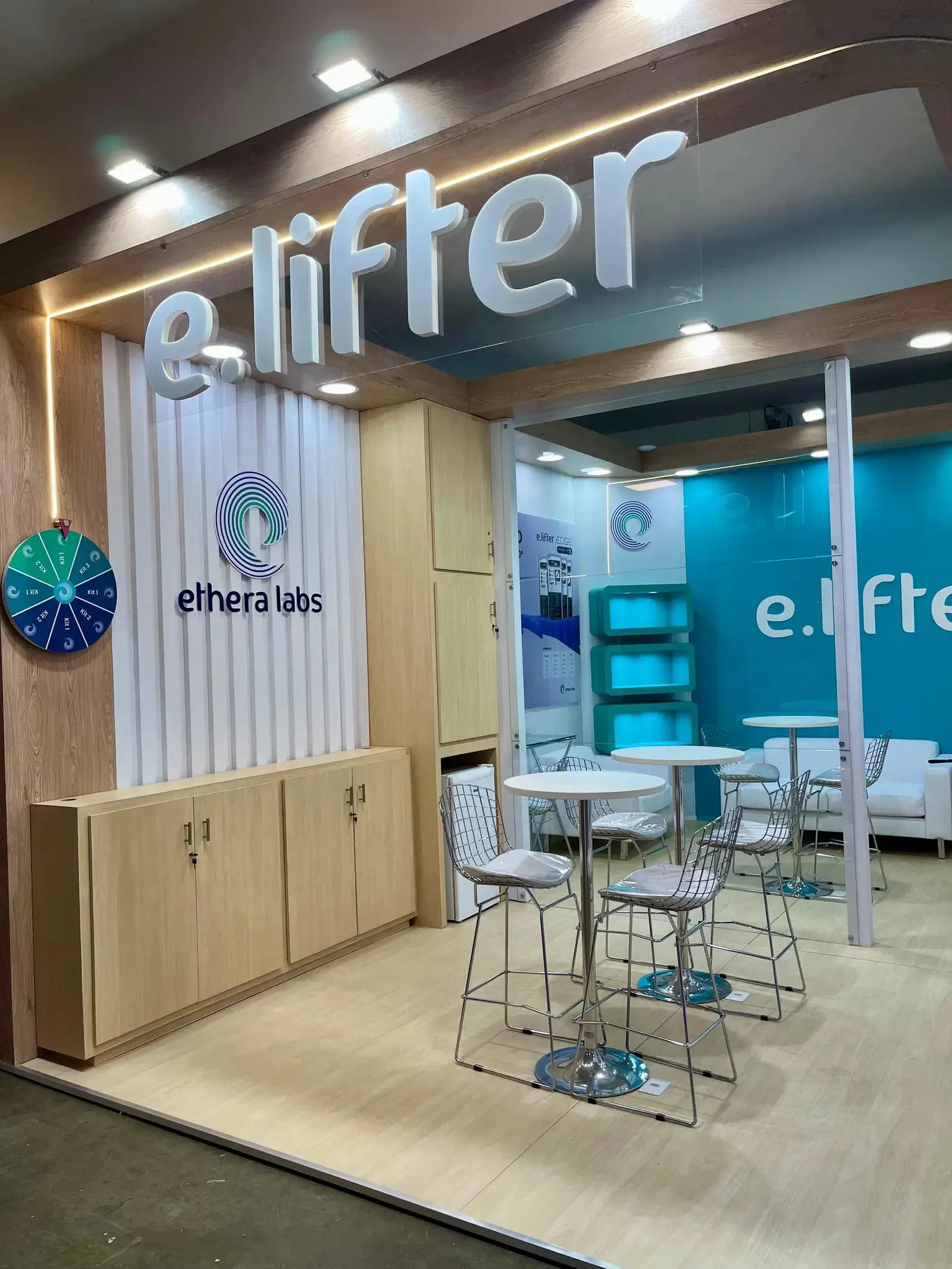 Stand personalizado Ethera