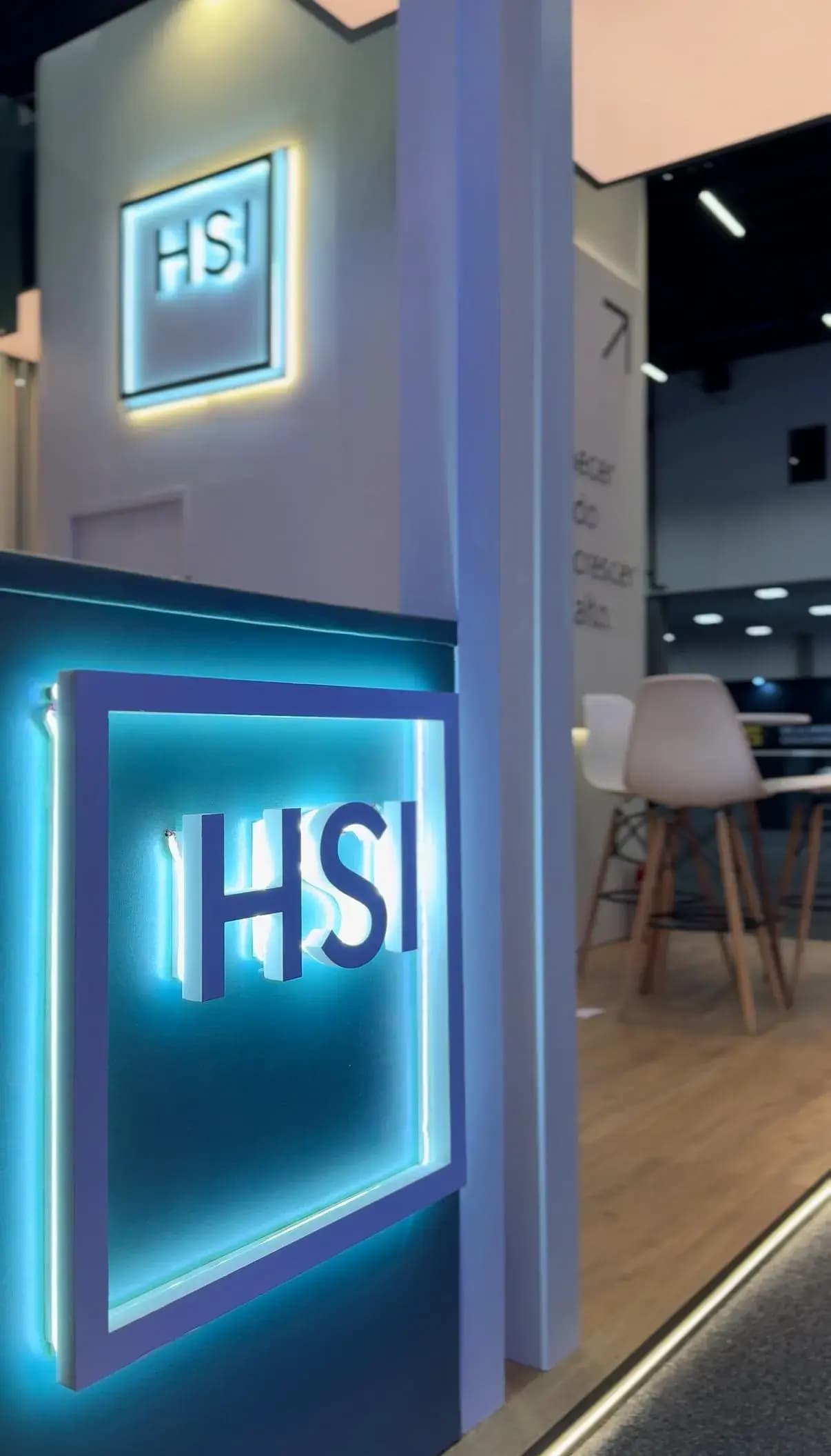 Stand personalizado HSI